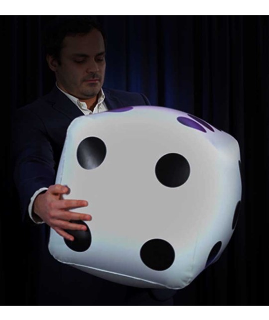 Air Dice created by Goncalo Gil and Gee Magic