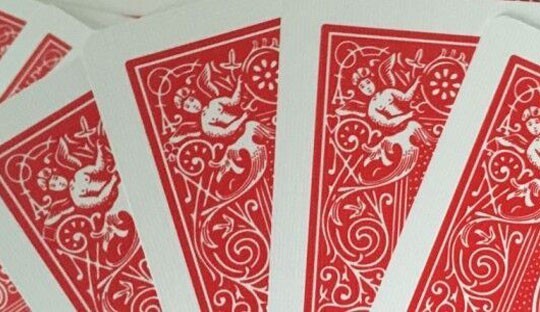 Carti de Joc Marcate | Sute de modele de carti de joc la un click distanta.